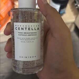 SKIN1004 Centella Tone Brightening Capsule Ampoule